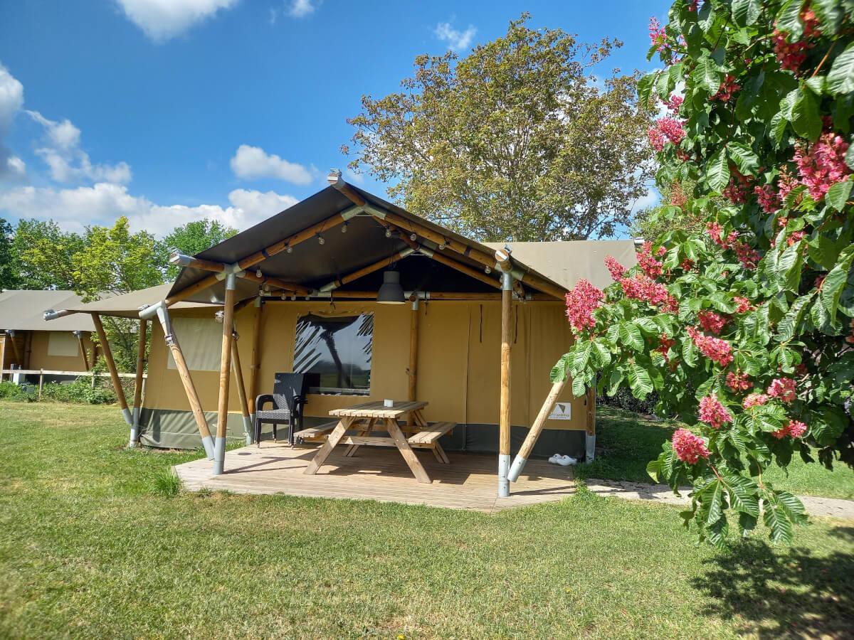 Safaritent op camping De Vos in Overijssel